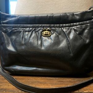 80’s ETIENNE AIGNER TRUE VINTAGE BLACK LEATHER CROSSBODY BAG WITH HORSESHOE LOGO